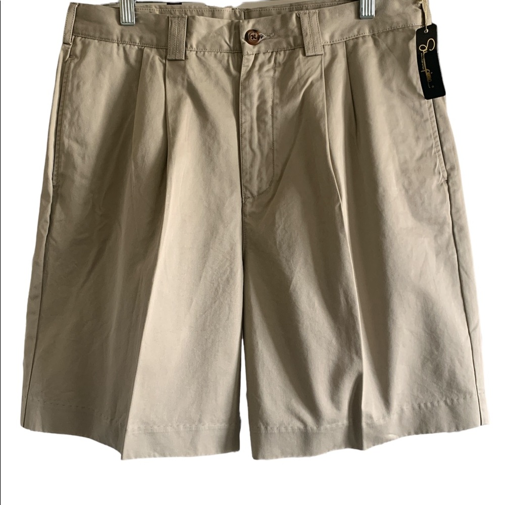 Shorts Bob Timberlake Mens khaki Shorts size 33